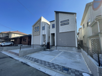 �D���s�K�u���6���ڂ̐V�z��ˌ���